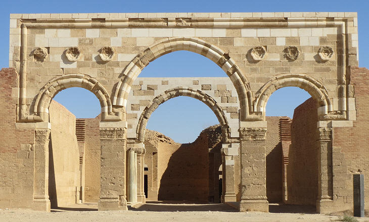 Main hall (mostly reconstructed)