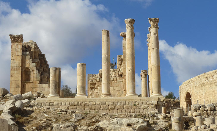 Temple to Zeus - g in the plan