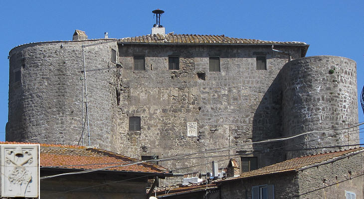 The fortress from a long distance