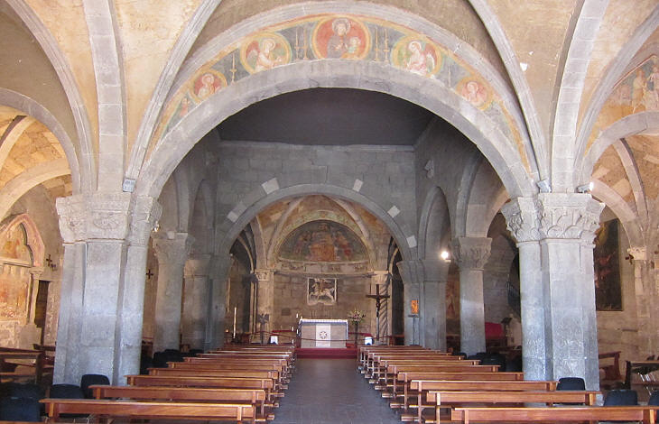 basilica di san flaviano montefiascone vt