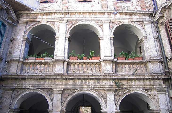 (left) Palazzo Scotti: loggia; (right) Palazzo Orsini: secret garden