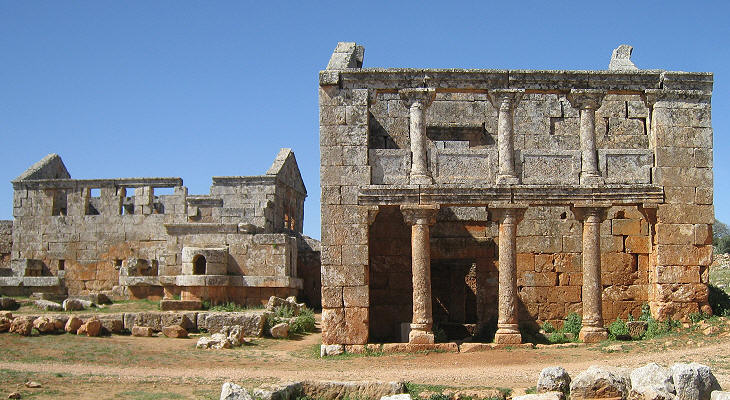 Baths (left) and andron (right)